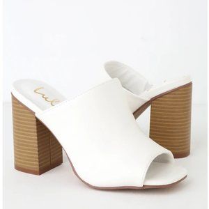 Raelynn White Peep-Toe Mules